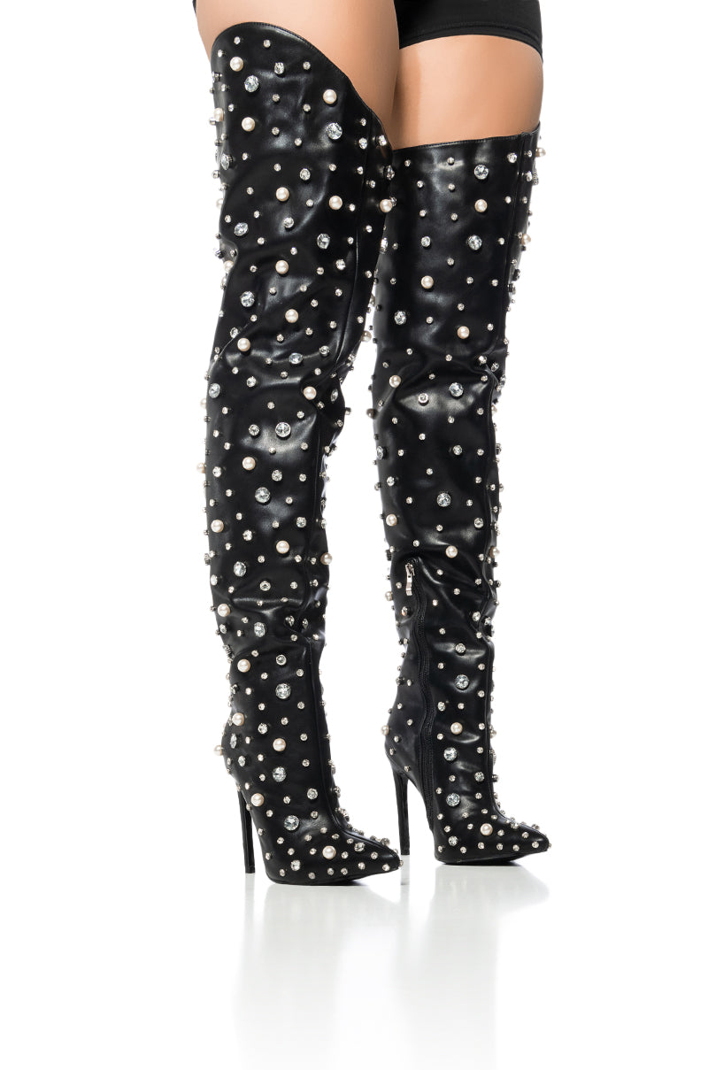 AZALEA WANG STARLING BLACK EMBELLISHED BOOT