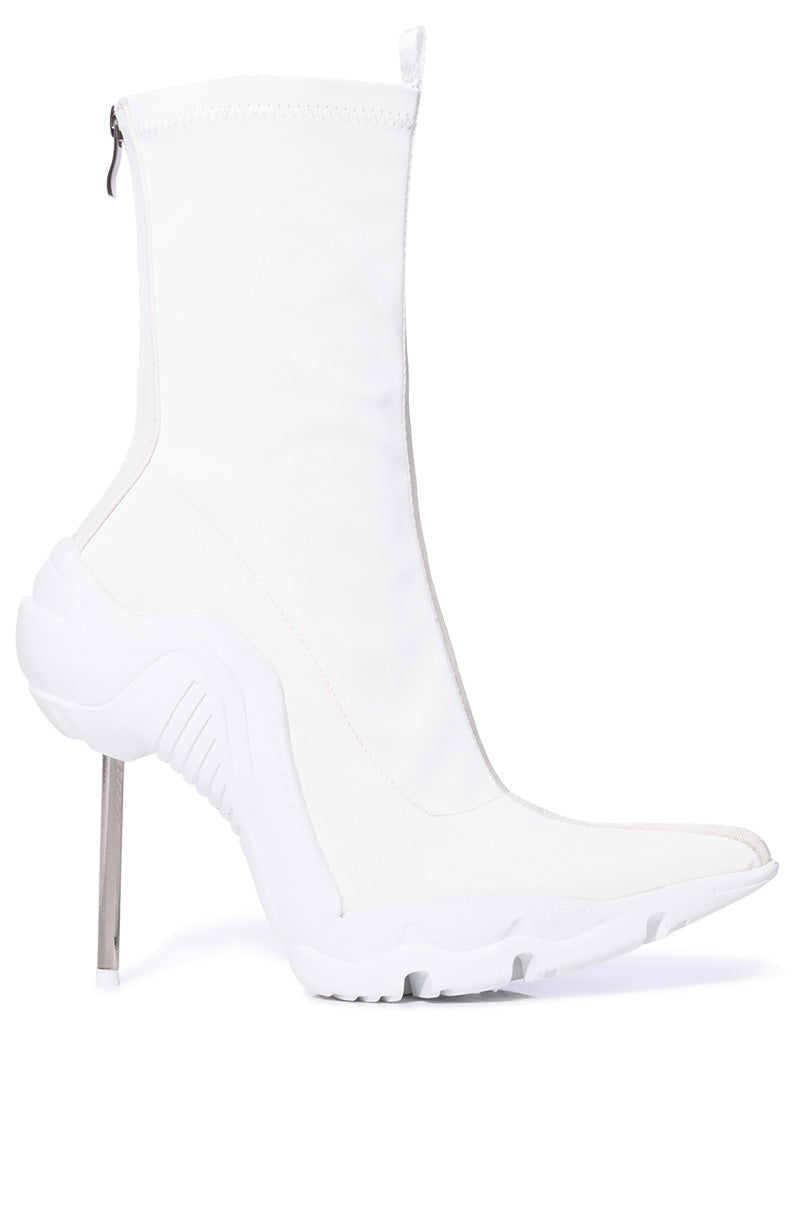 AZALEA WANG WILBER BOOTIE WITH STRETCH NEOPRENE IN WHITE