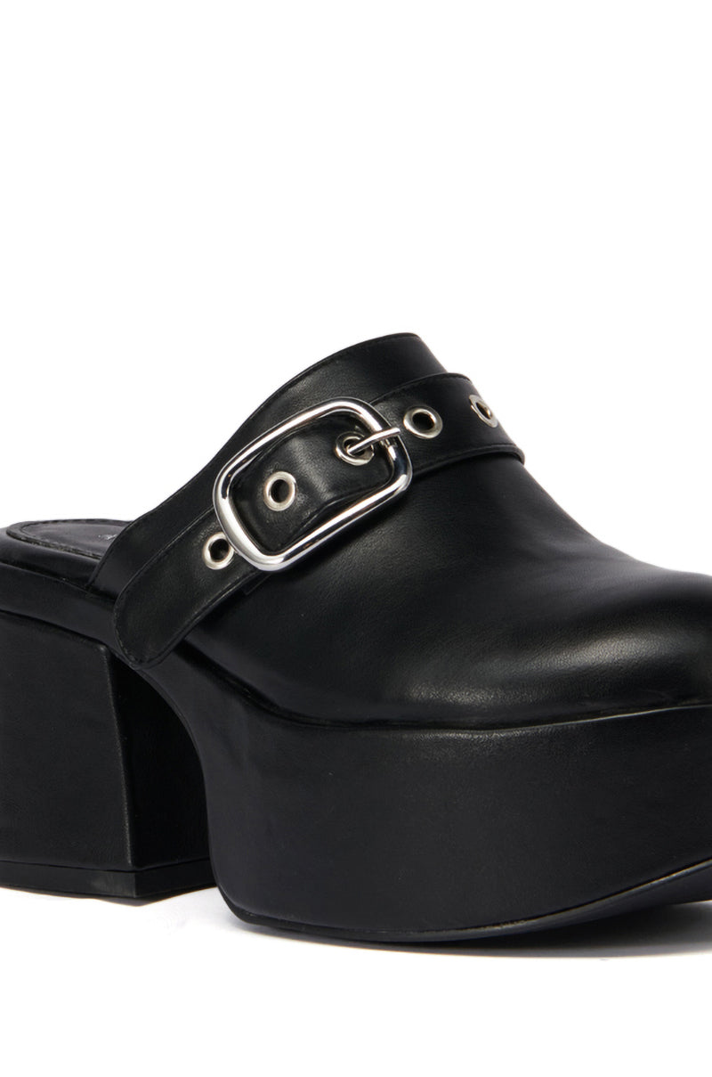 AZALEA WANG CLARAMAE BLACK CLOG