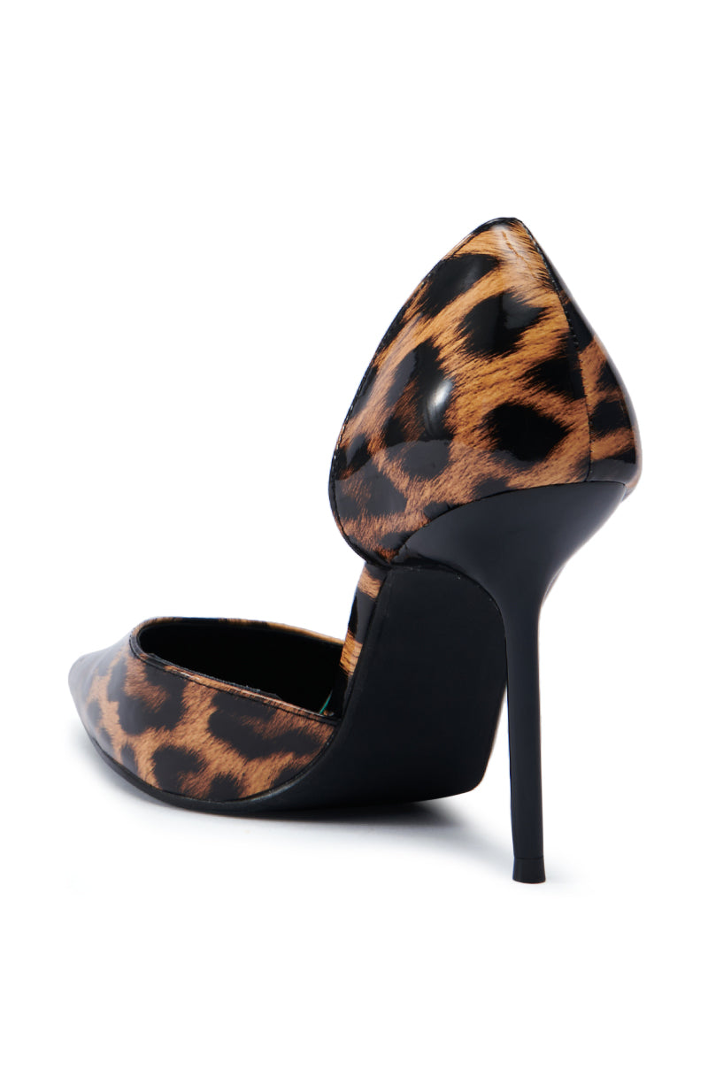 AZALEA WANG MOBWIFE LEOPARD PUMP