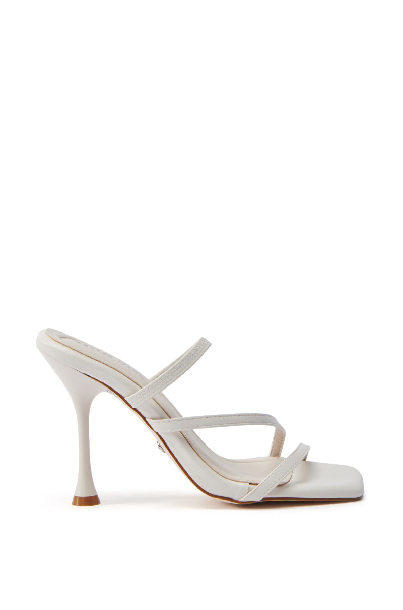 AZALEA WANG FADEYA OFF WHITE SANDAL