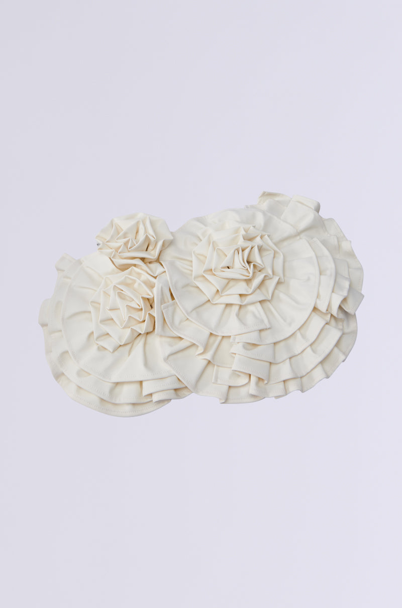 BLOOMING PU OVERSIZED BROOCH