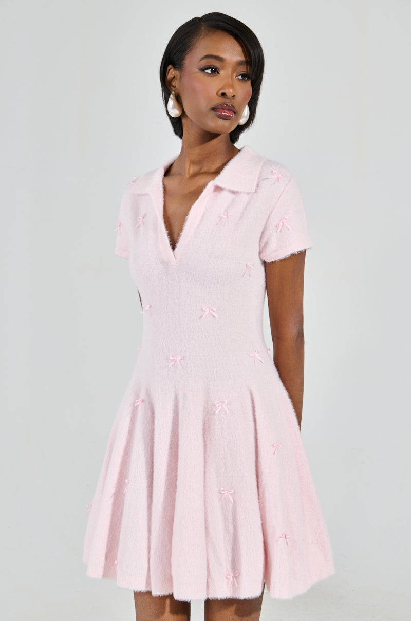 BOW DOWN GIRL MINI DRESS IN PINK