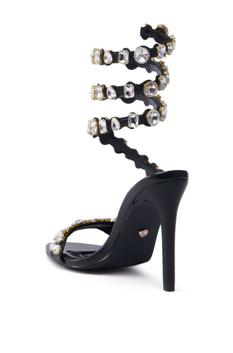 AZALEA WANG GRATIFIED BLACK SANDAL