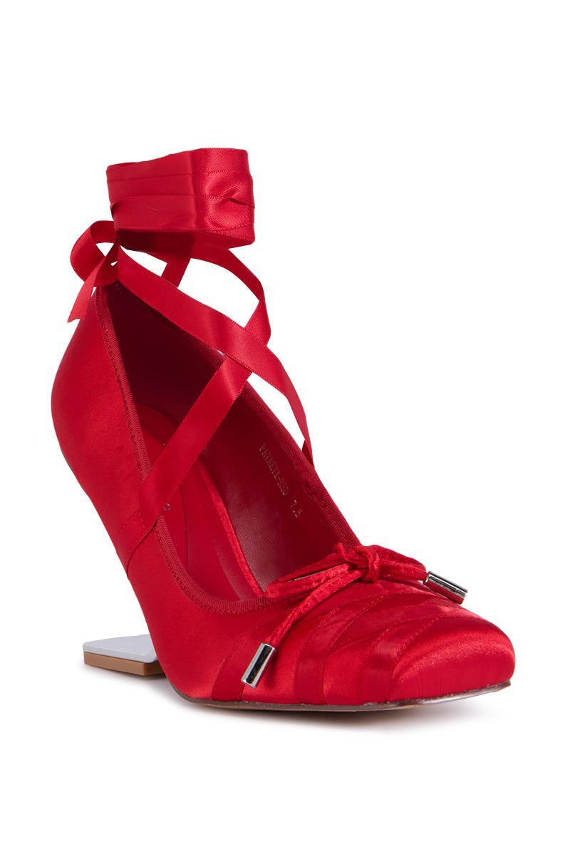 AZALEA WANG PAVARITI BALLET SWOOP HEEL IN RED