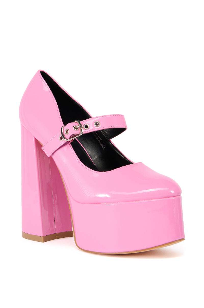 AZALEA WANG ZULEMA BUBBLEGUM PINK PATENT PLATFORM PUMP