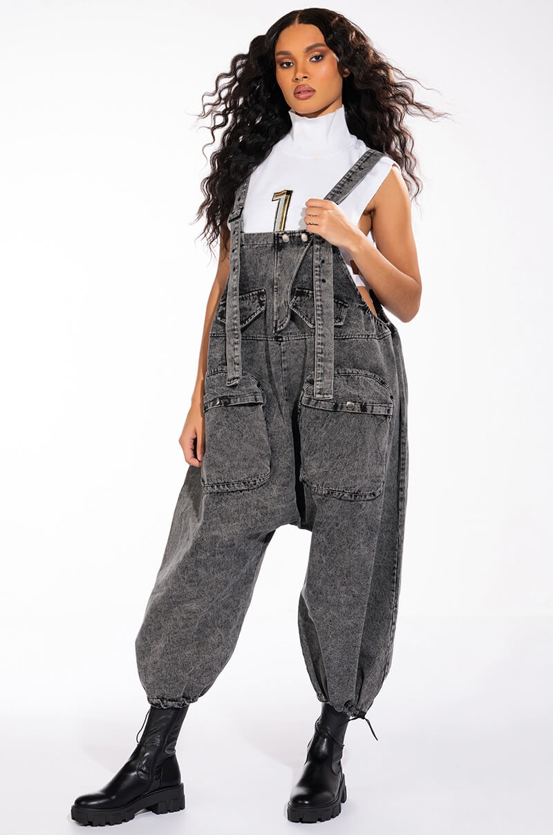 JUST LIKE THAT BAGGY FIT OVERALLS IN CHARCOAL