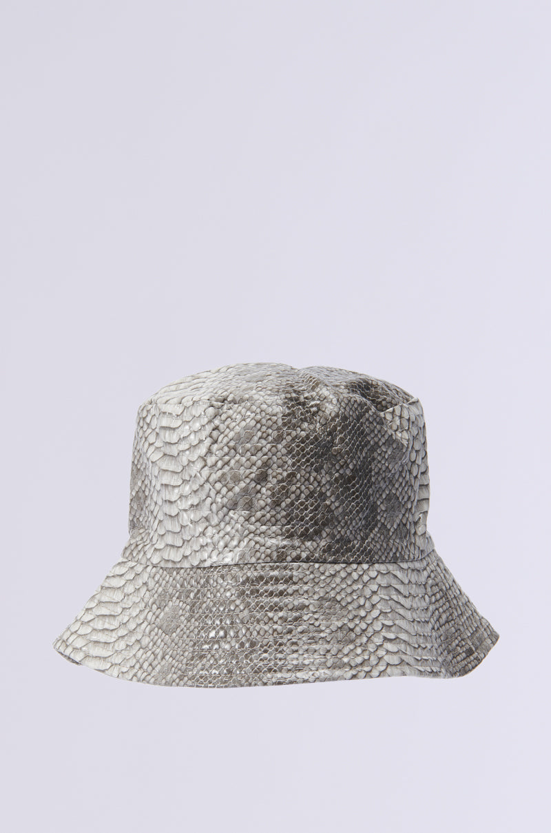 TINA SNAKE BUCKET HAT