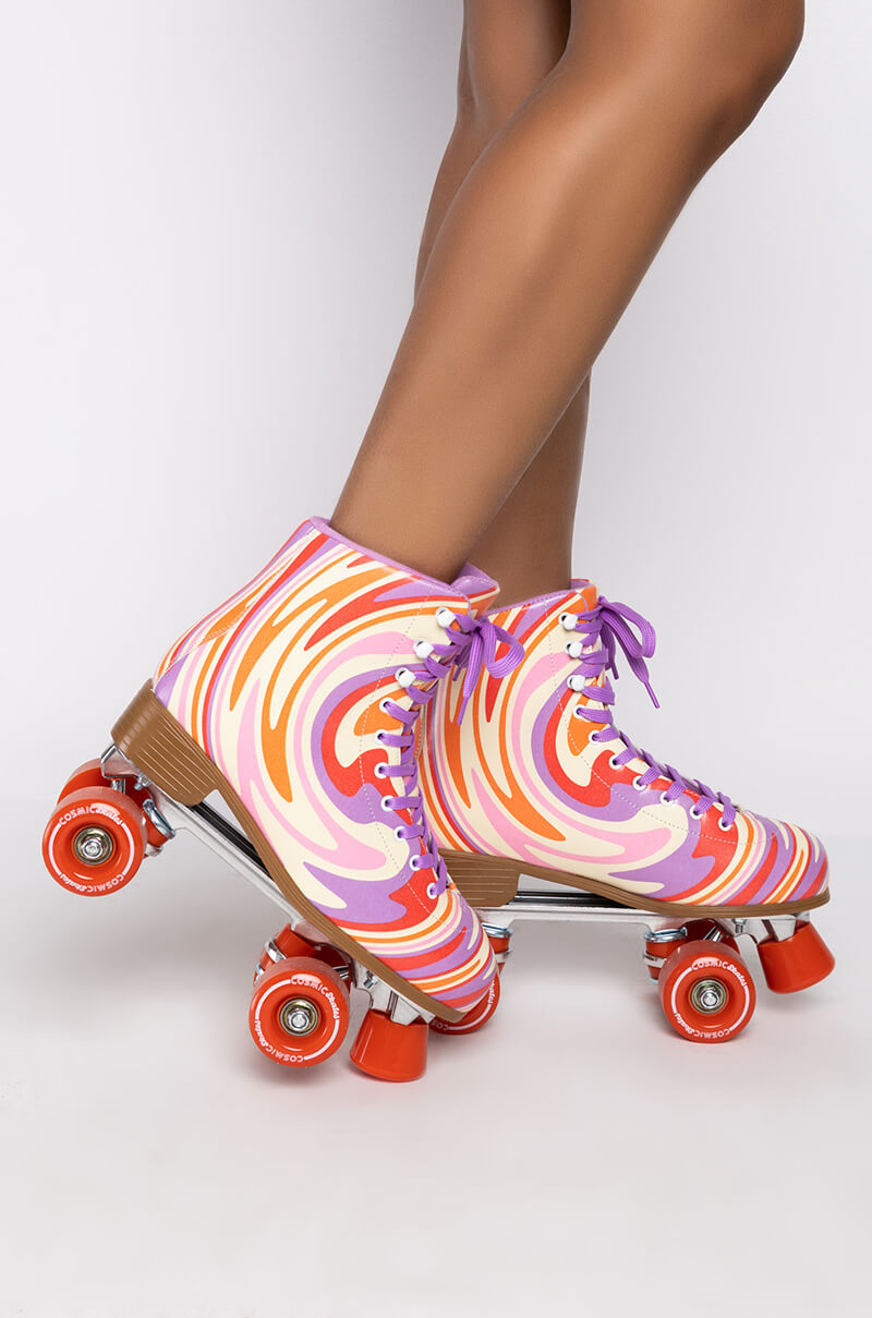COSMIC SKATES SWIRL PRINT ROLLER SKATES