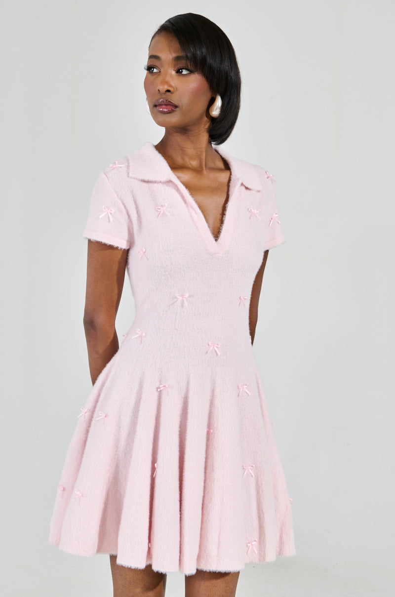 BOW DOWN GIRL MINI DRESS IN PINK