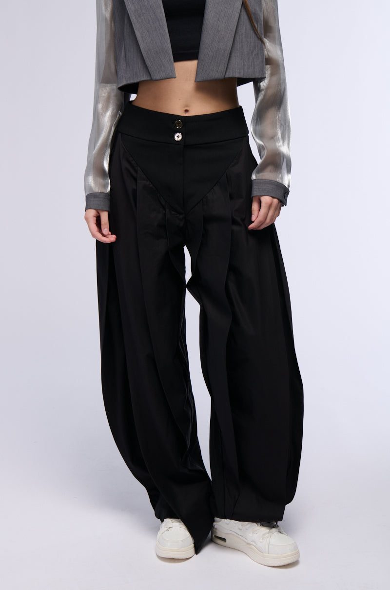 AMBER WIDE LEG PLEATED TROUSER PANT