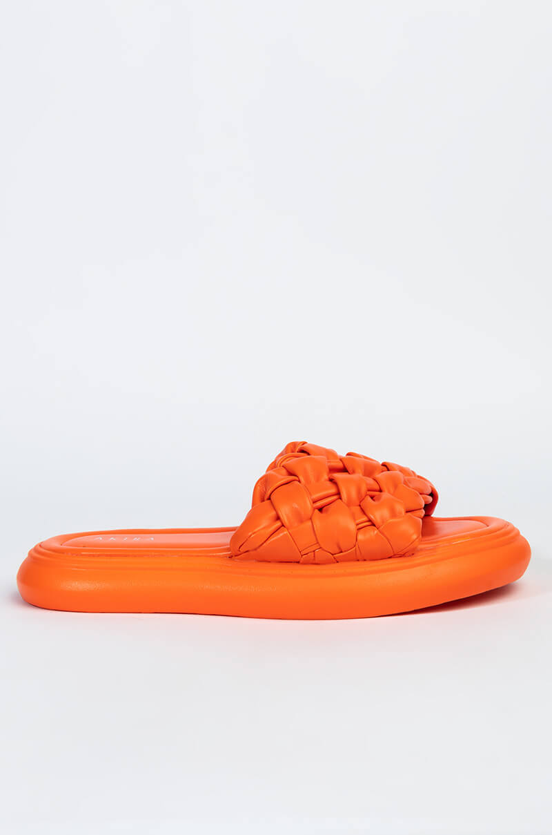 AZALEA WANG LETS LOSE IT ALL FLAT SANDAL IN ORANGE