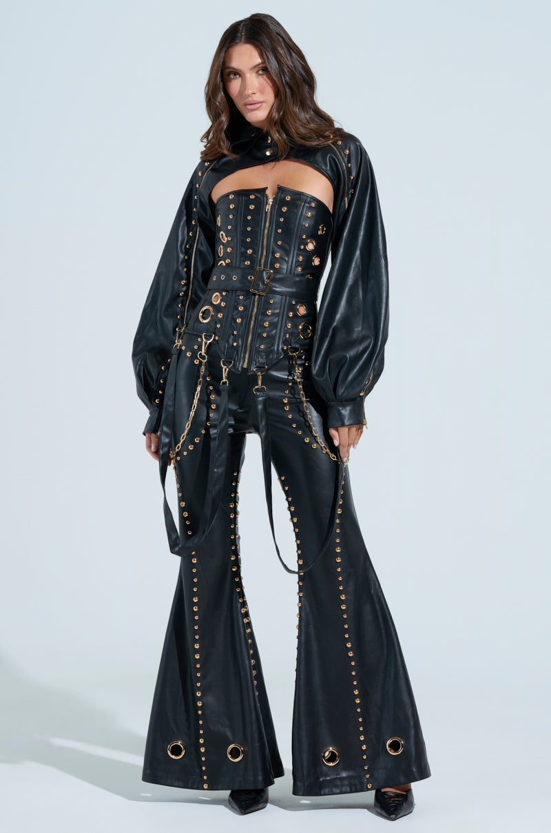 DW STUDDED FLARE PANTS