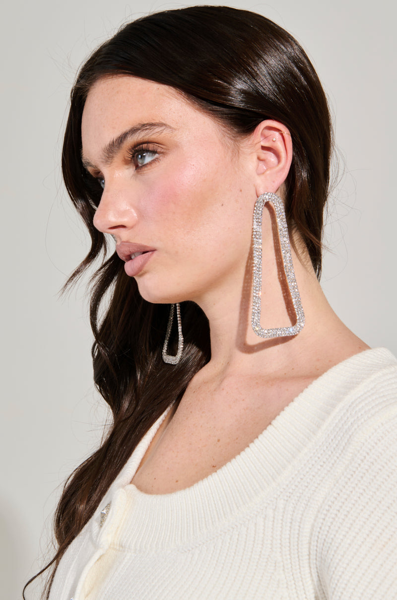 PARTY STARTER STATEMENT EARRING