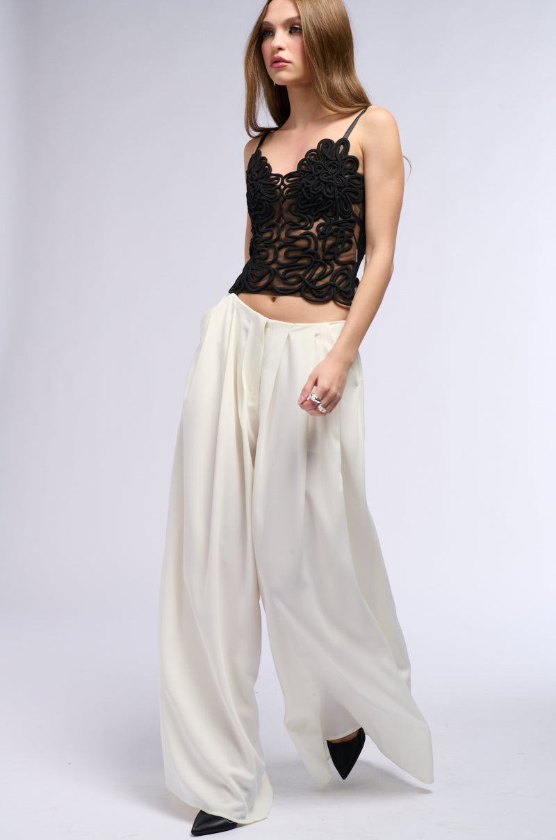 LOYAL PLEATED PALAZZO PANT