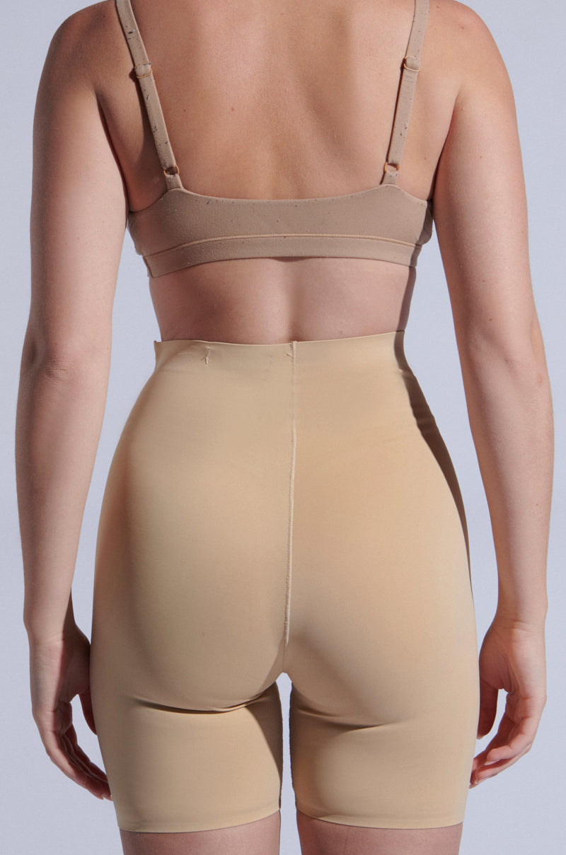 TITSY TUMMY TUCK SHORTS IN TAN