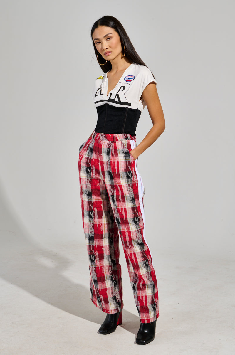 CRAZY LIKE ME PLAID TROUSER