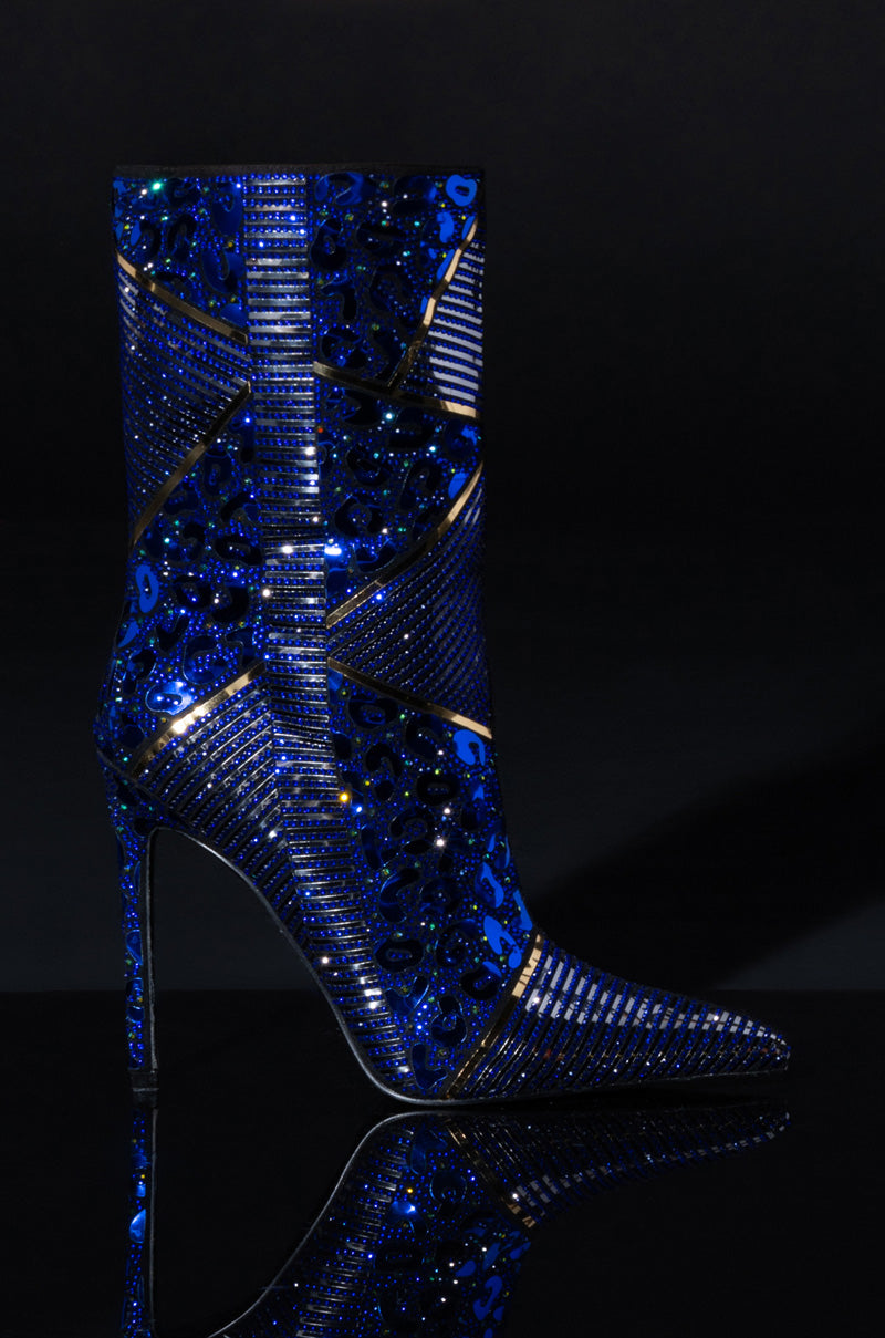 AZALEA WANG VANILLA RICH BLUE BOOTIE