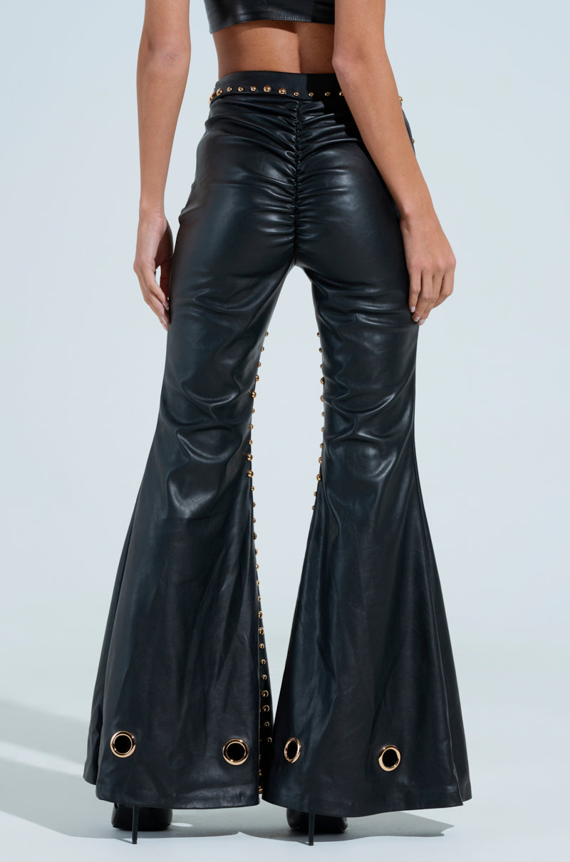 DW STUDDED FLARE PANTS