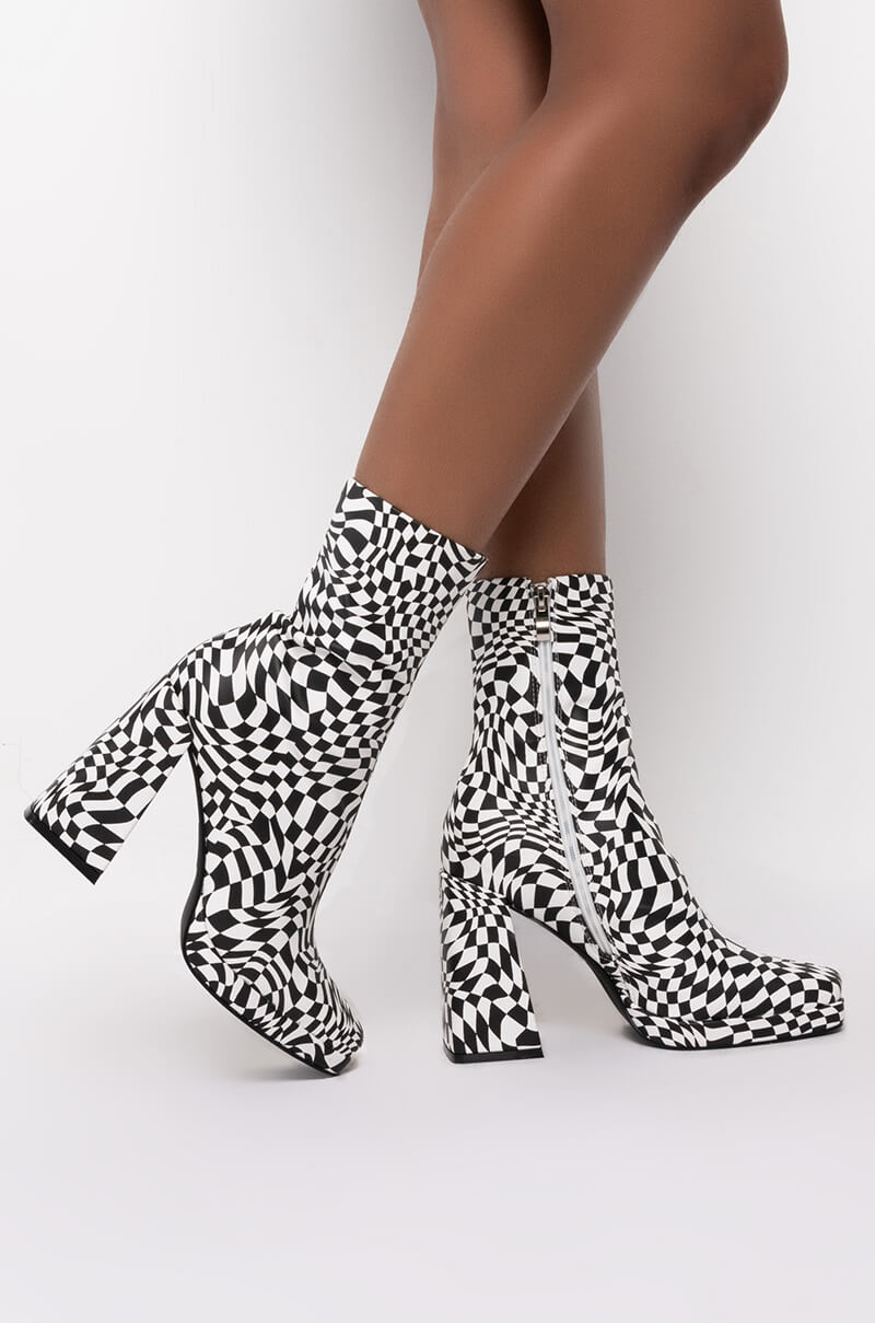 AZALEA WANG STARS TONIGHT CHUNKY BOOTIE IN BLACK WHITE