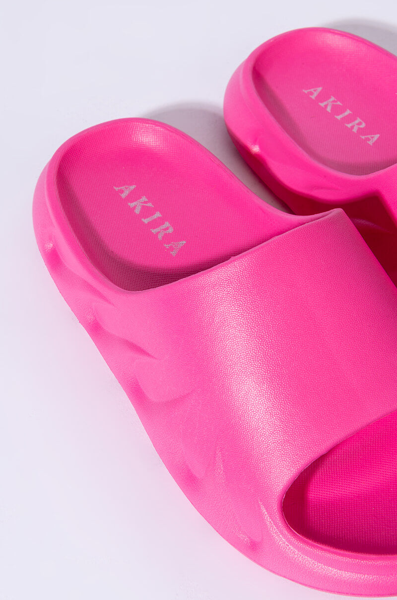 ONLY IN MY DREAMS FLAT SANDAL IN PINK