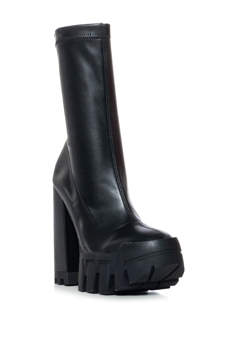 AZALEA WANG DRAGONET BLACK CHUNKY BOOTIE