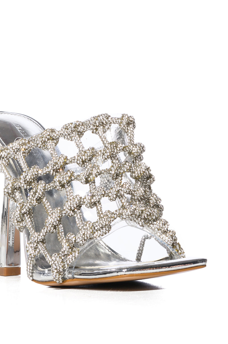 AZALEA WANG SNOWDROP EMBELLISHED KNOT WEB SANDAL IN SILVER