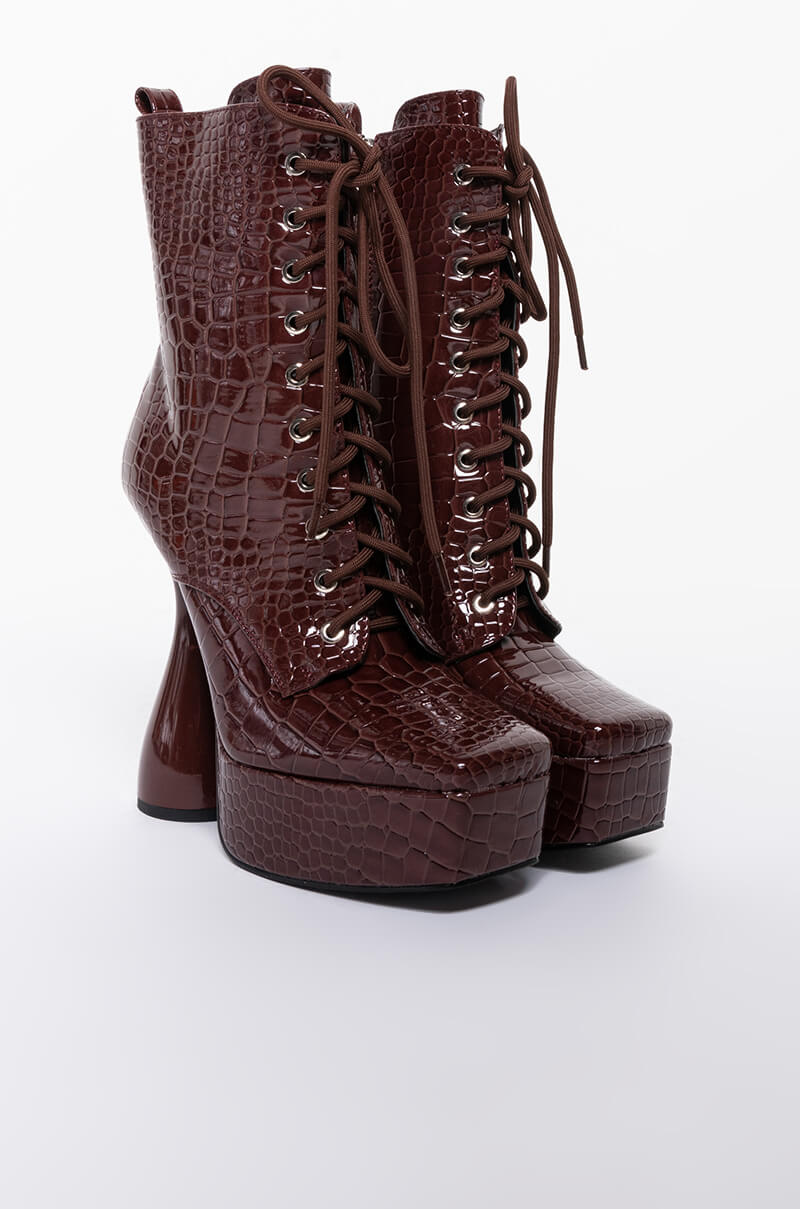 AZALEA WANG HIGHS AND LOWS CHUNKY BOOTIE IN BROWN