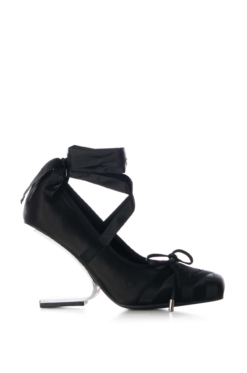 AZALEA WANG PAVARTI BLACK BALLET PUMP