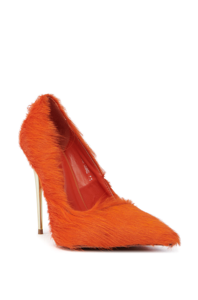 AZALEA WANG ROMEE ORANGE PONY HAIR PUMP