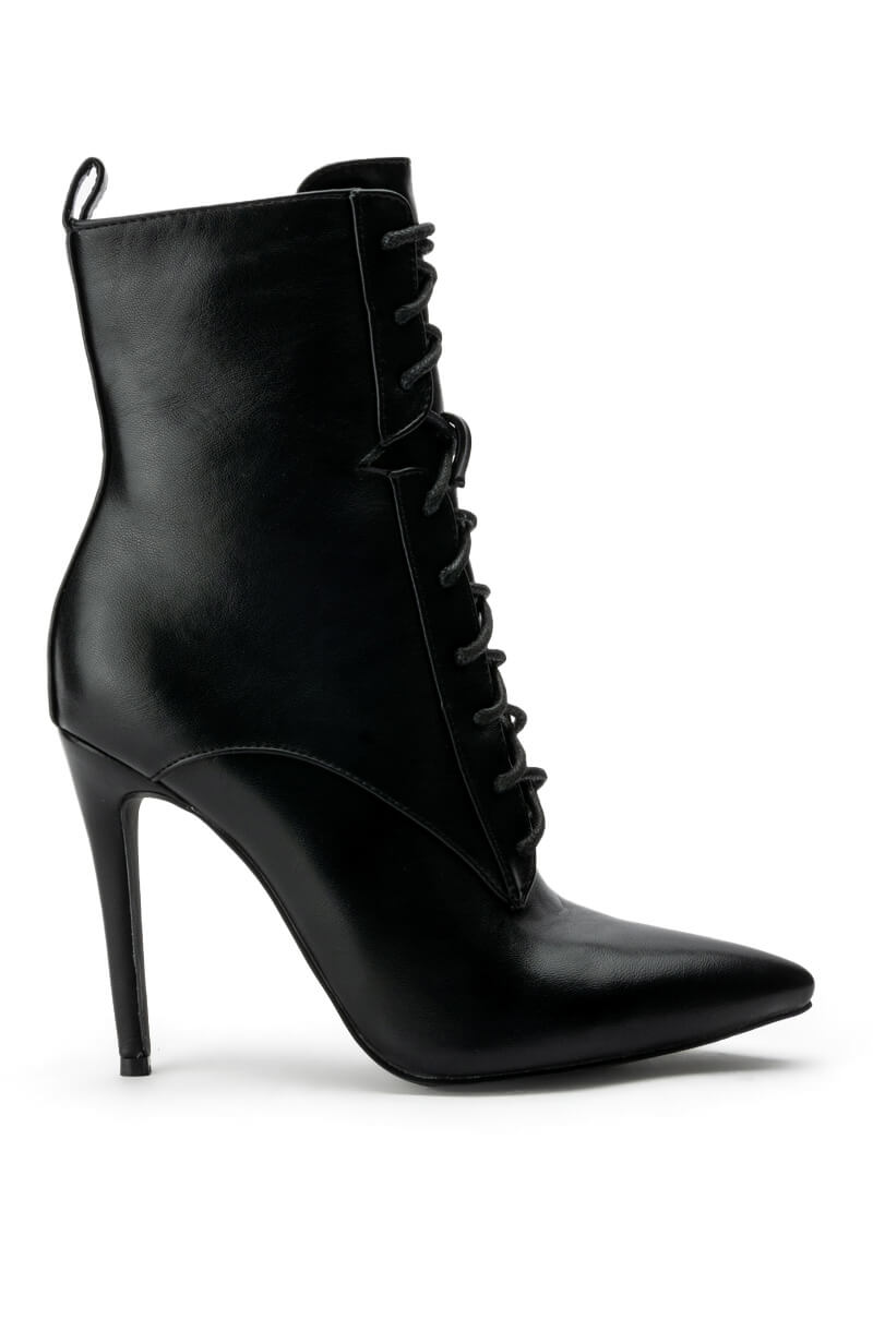 AZALEA WANG ASTORIA LACE UP STILETTO BOOTIE IN BLACKPU