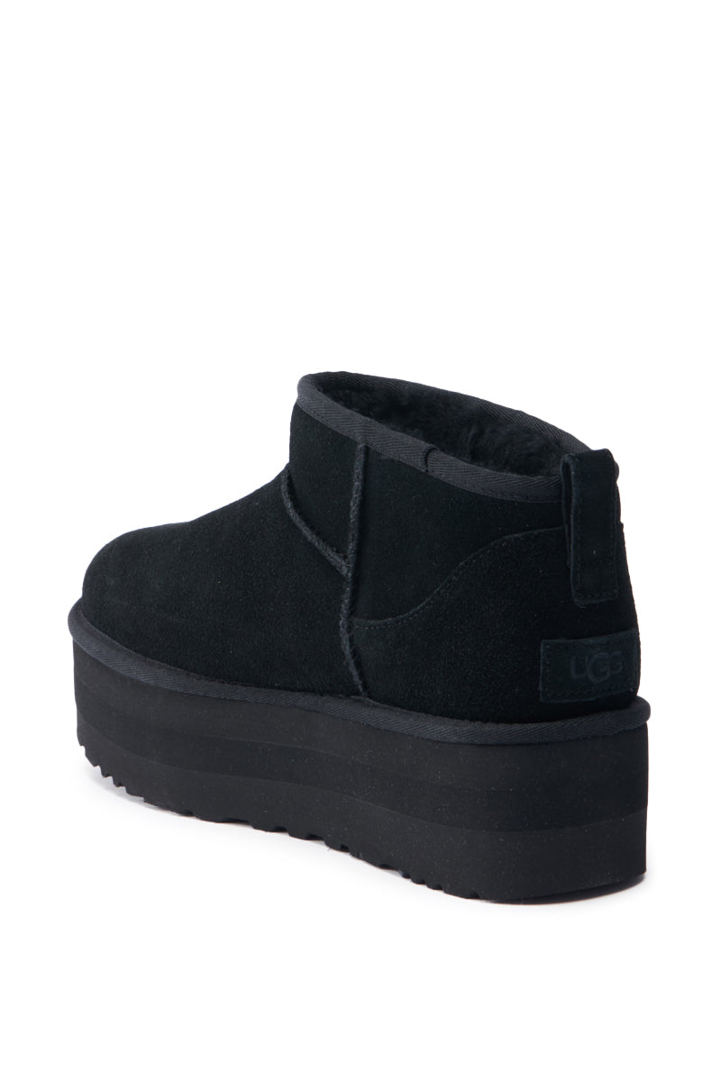 UGG CLASSIC ULTRA MINI PLATFORM IN BLACK