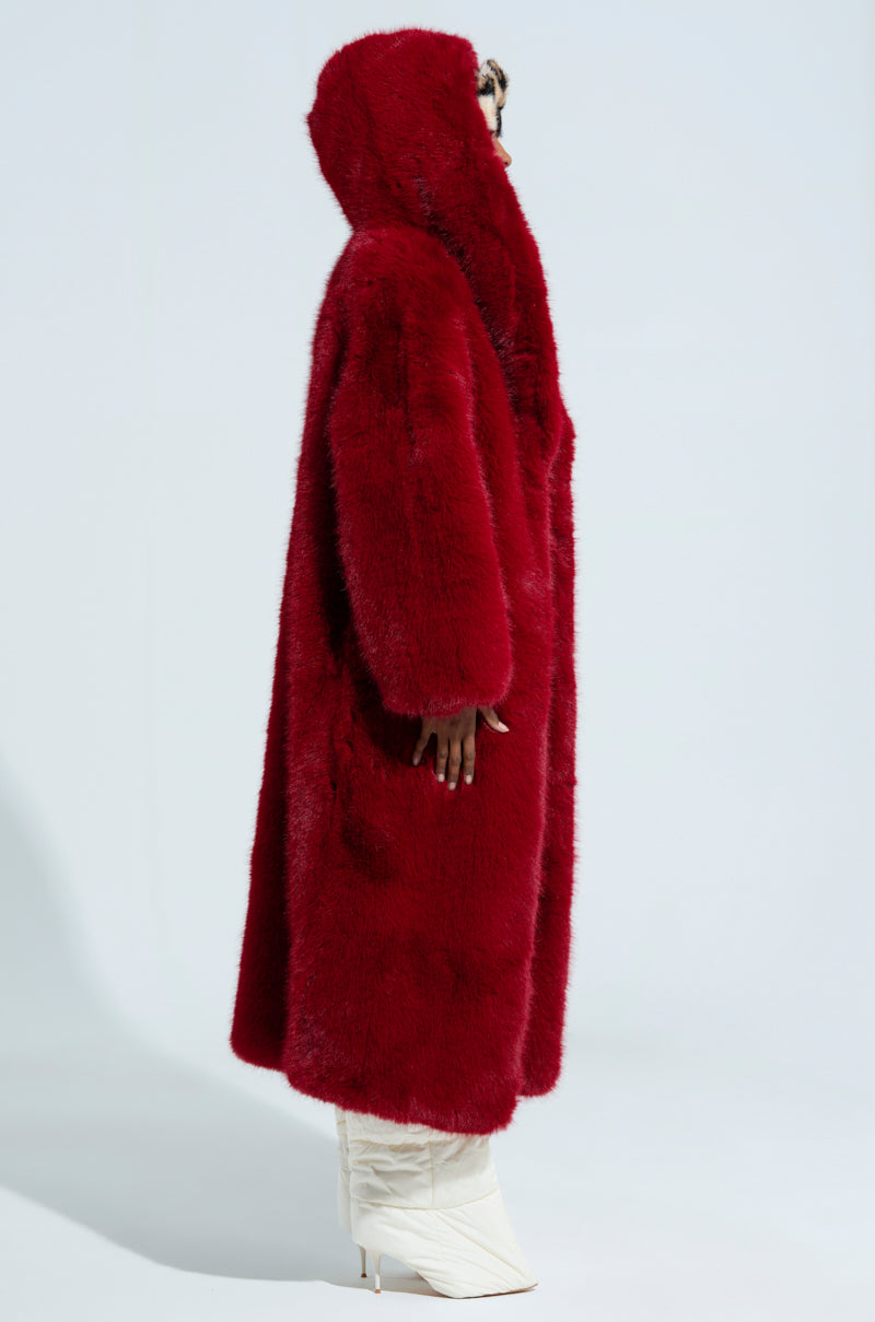 MANCHESTER HOODED FAUX FUR IN WINE