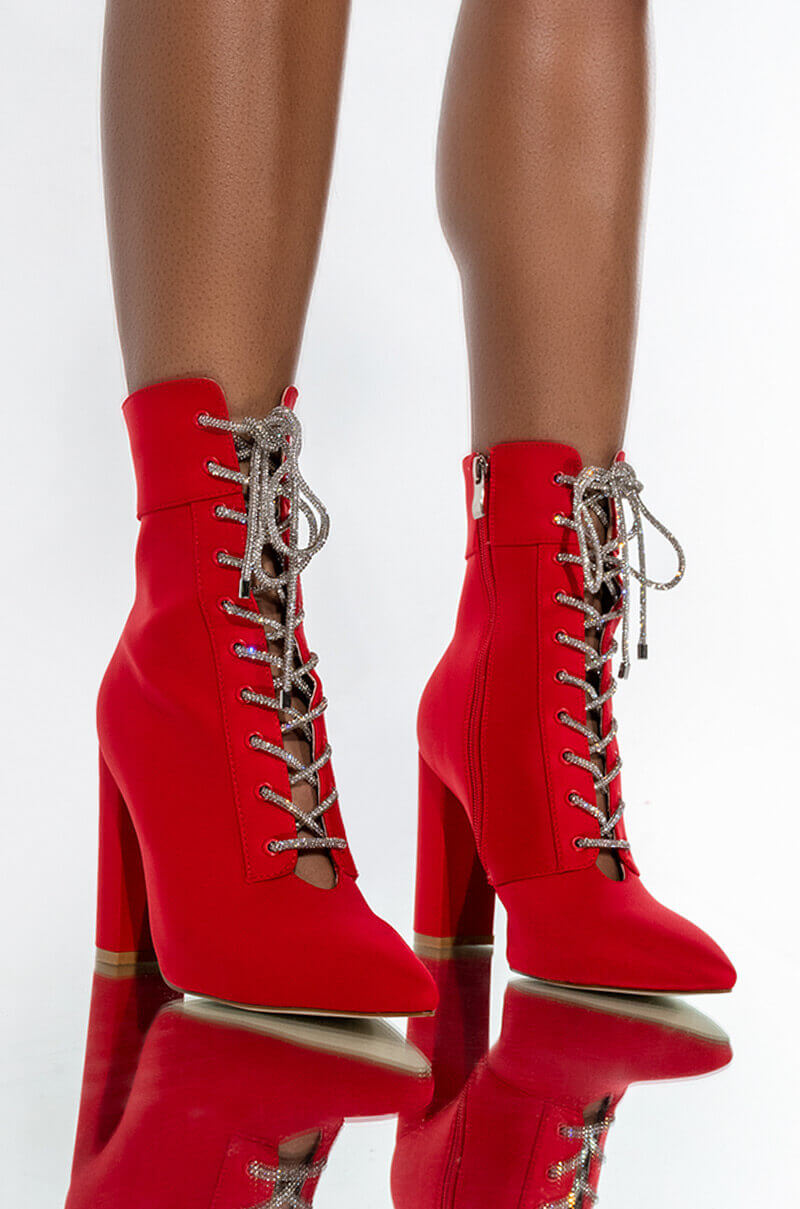 AZALEA WANG MAKE YOUR MIND UP CHUNKY BOOTIE IN RED