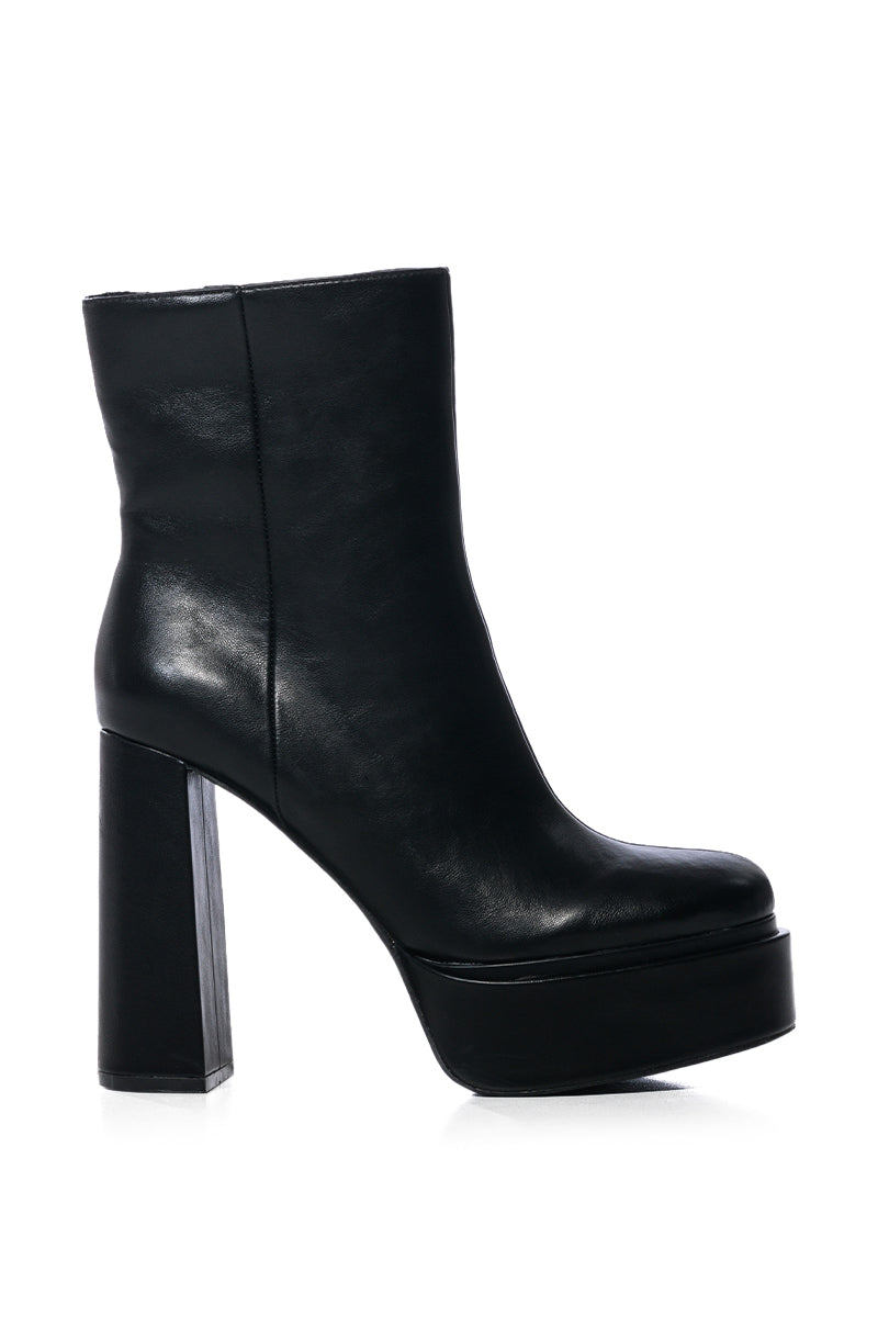 AZALEA WANG CLEMMIE BLACK BOOTIE