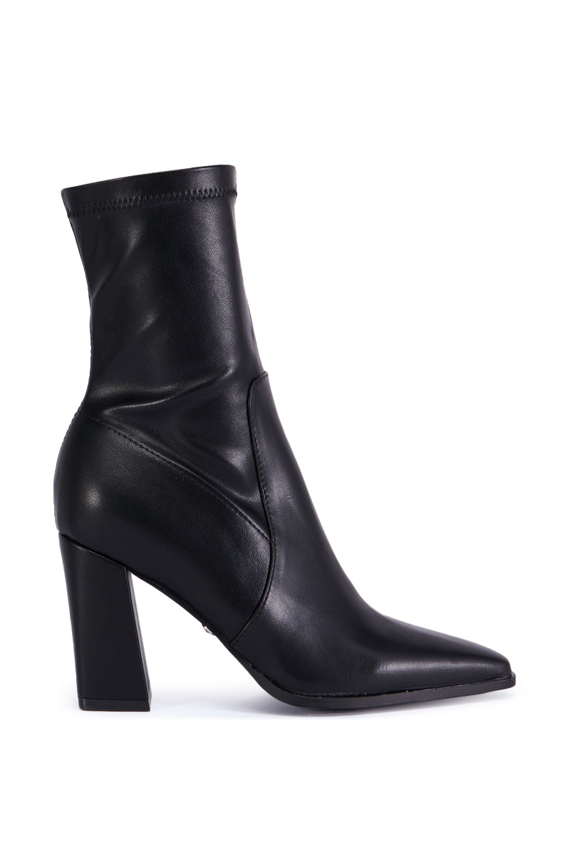 AZALEA WANG ZAID BLACK CHUNKY BOOTIE