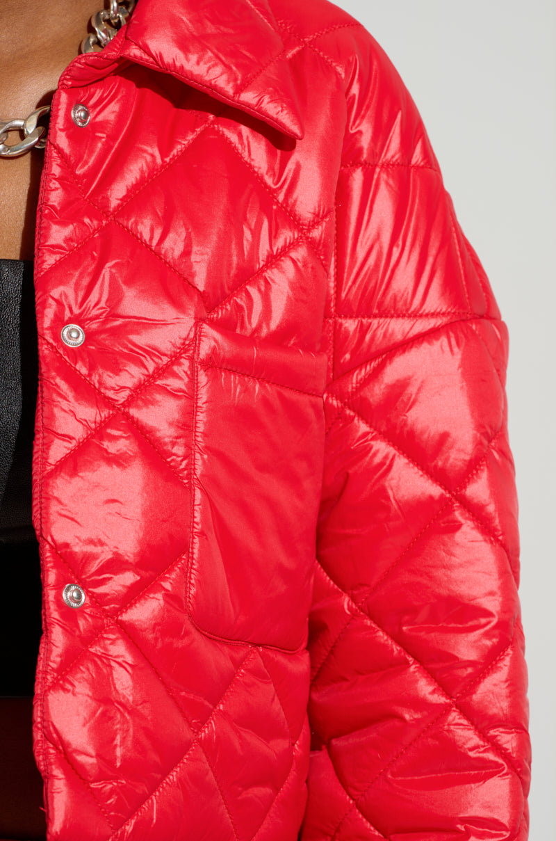 VIVI CROPPED PUFFER BOMBER IN RED