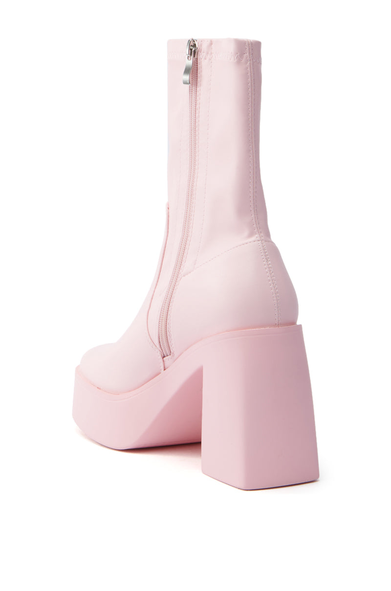 AZALEA WANG DANIELLE BABY PINK STRETCH PU CHUNKY HEEL BOOTIE