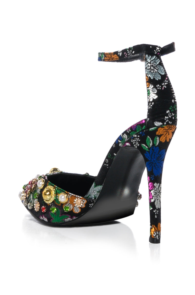 AZALEA WANG OOLONG EMBELLISHED STILETTO PUMP IN BLACK