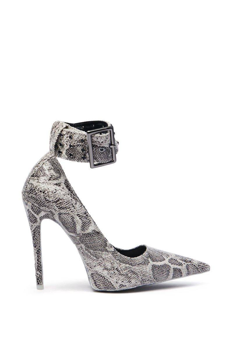 AZALEA WANG VOLNEY SNAKE STILETTO PUMP