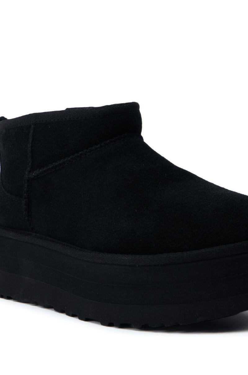 UGG CLASSIC ULTRA MINI PLATFORM BOOTIE IN BLACK