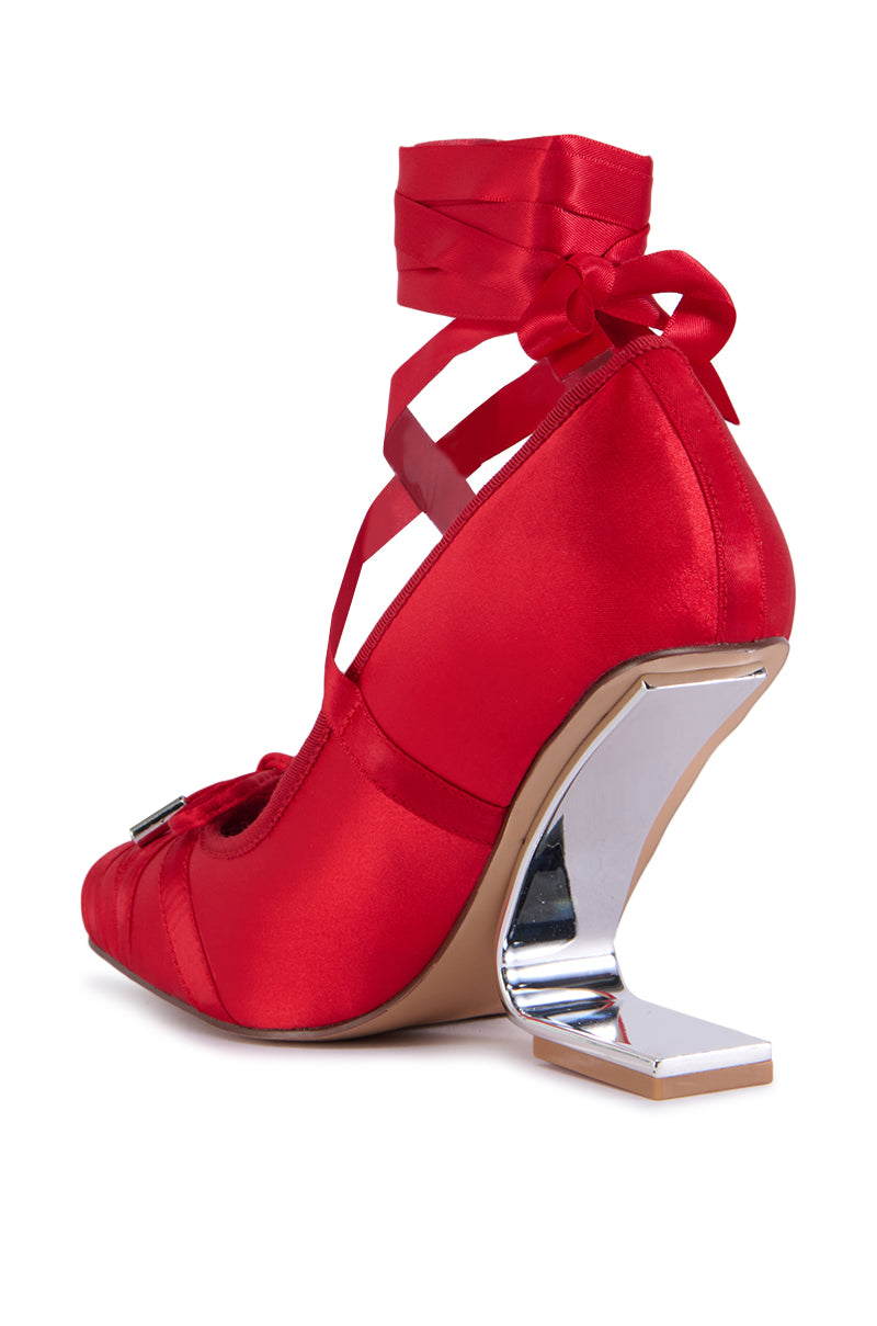 AZALEA WANG PAVARITI BALLET SWOOP HEEL IN RED