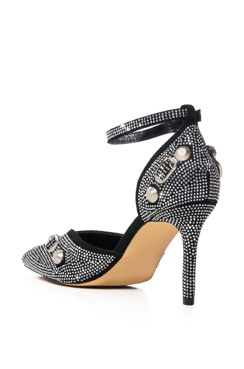 AZALEA WANG TICKLES EMBELLISHED PUMP IN BLACK