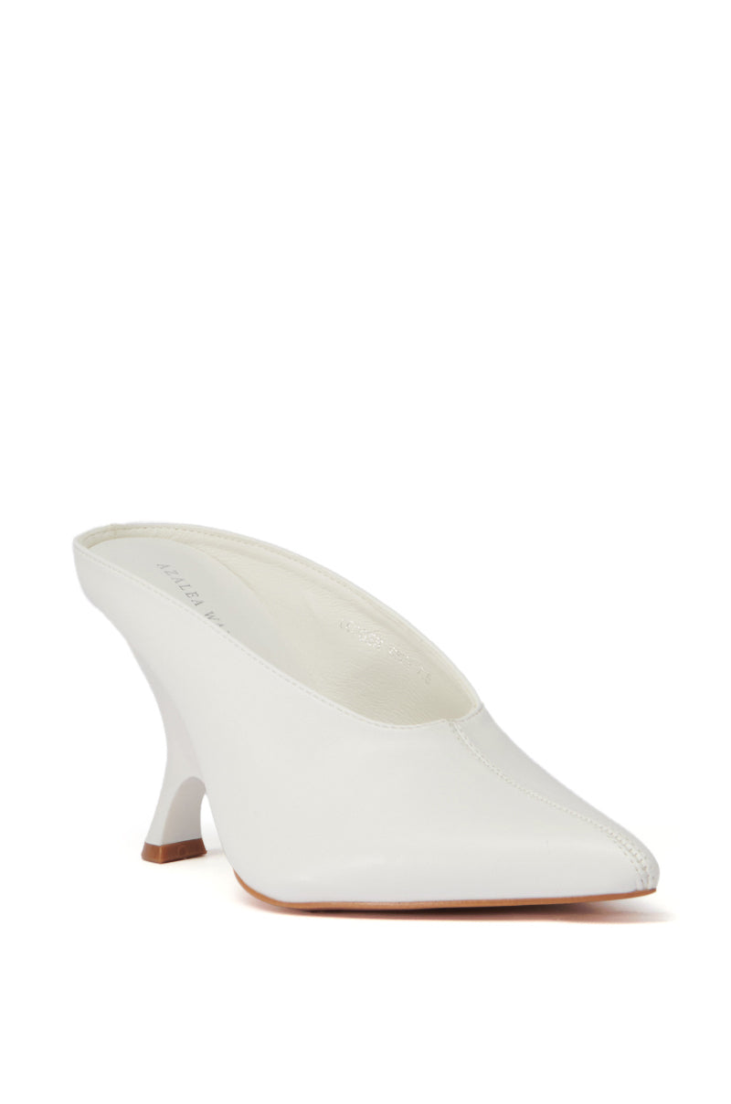 AZALEA WANG LEDGER WHITE PUMP