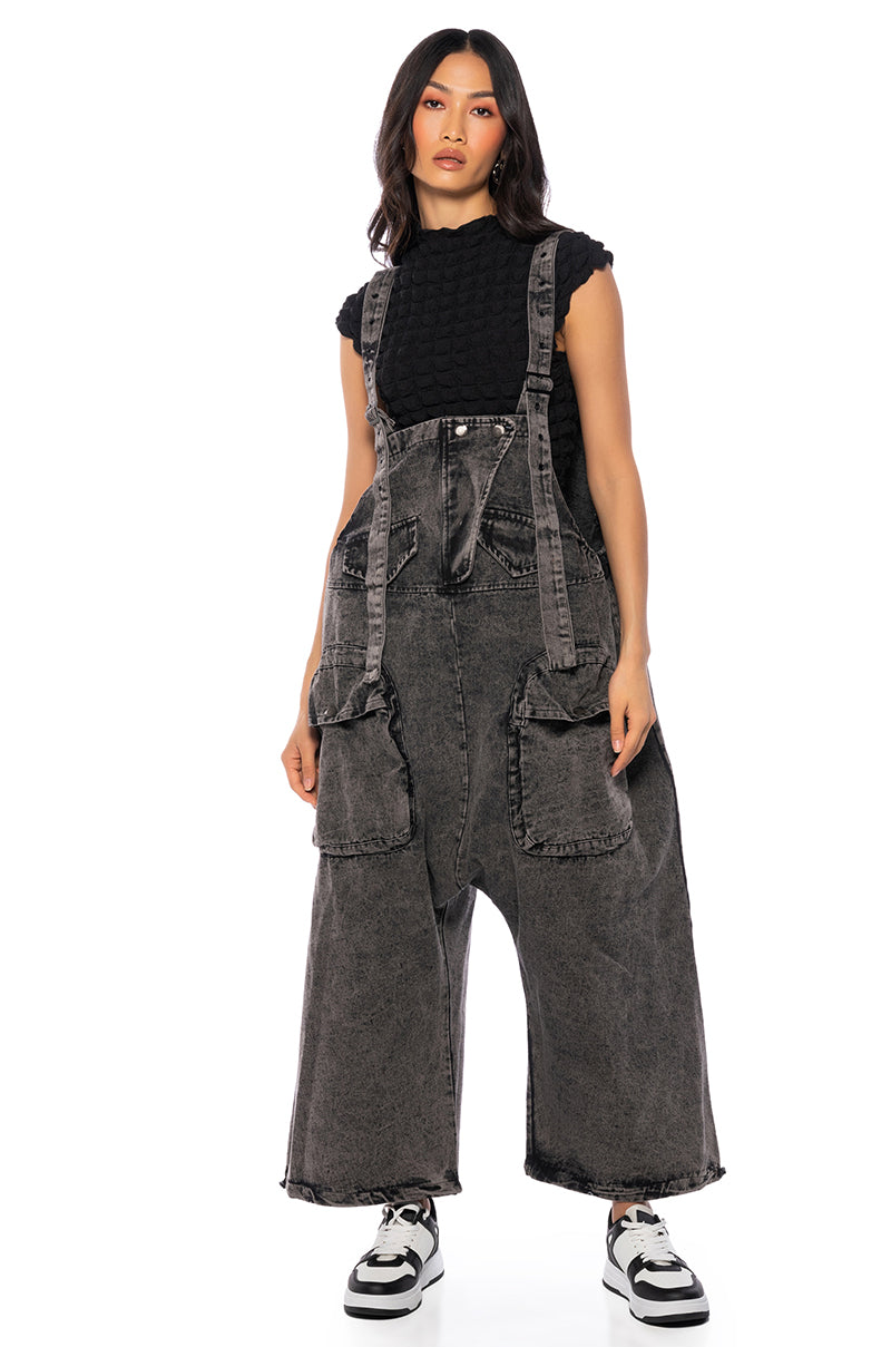 JUST LIKE THAT BAGGY FIT OVERALLS IN CHARCOAL