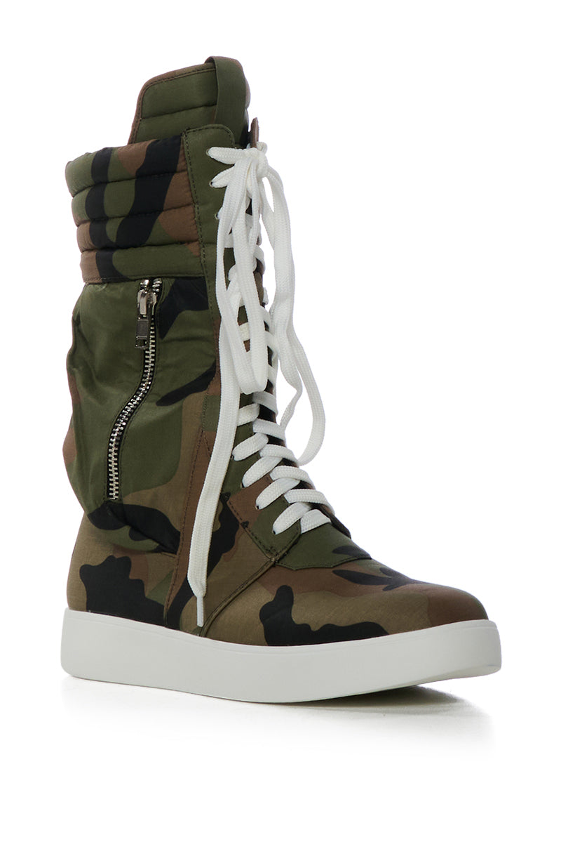 AZALEA WANG TONY CAMO SNEAKER