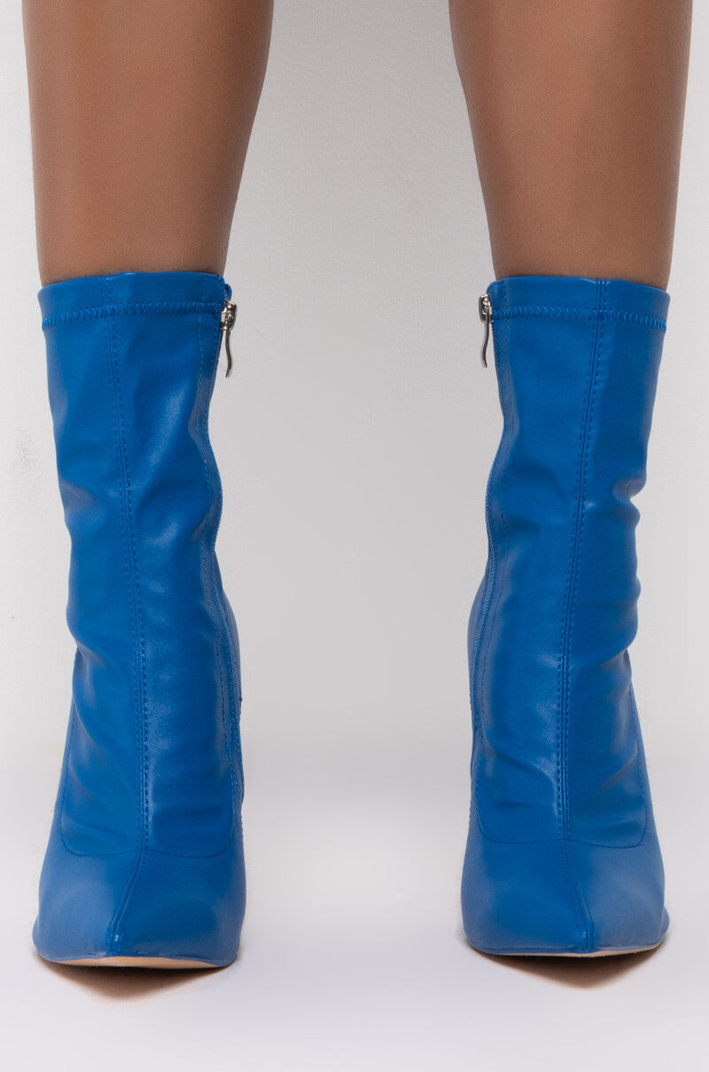 AZALEA WANG HAPPY HOUR WEDGE BOOTIE IN BLUE