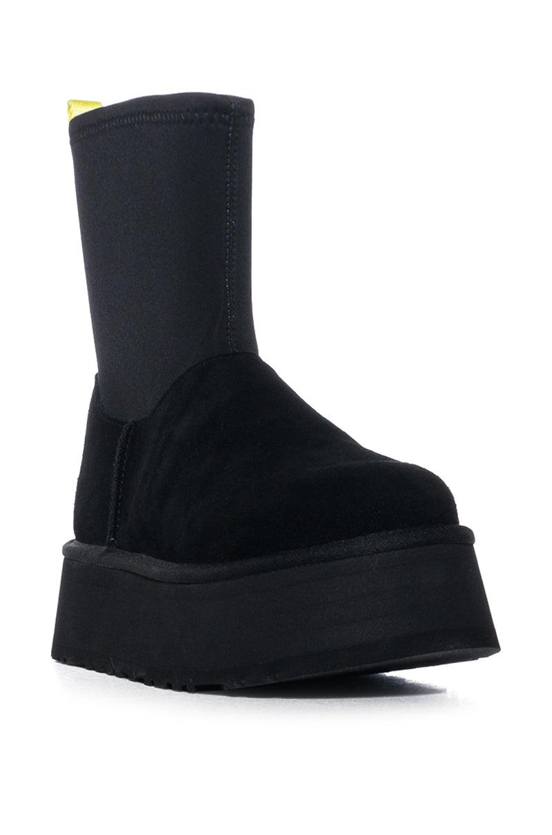 UGG W CLASSIC DIPPER BLACK