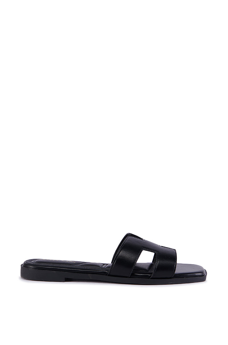 AZALEA WANG HOWDY BLACK FLAT SANDAL