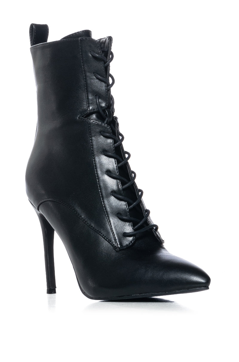 AZALEA WANG ASTORIA LACE UP STILETTO BOOTIE IN BLACKPU